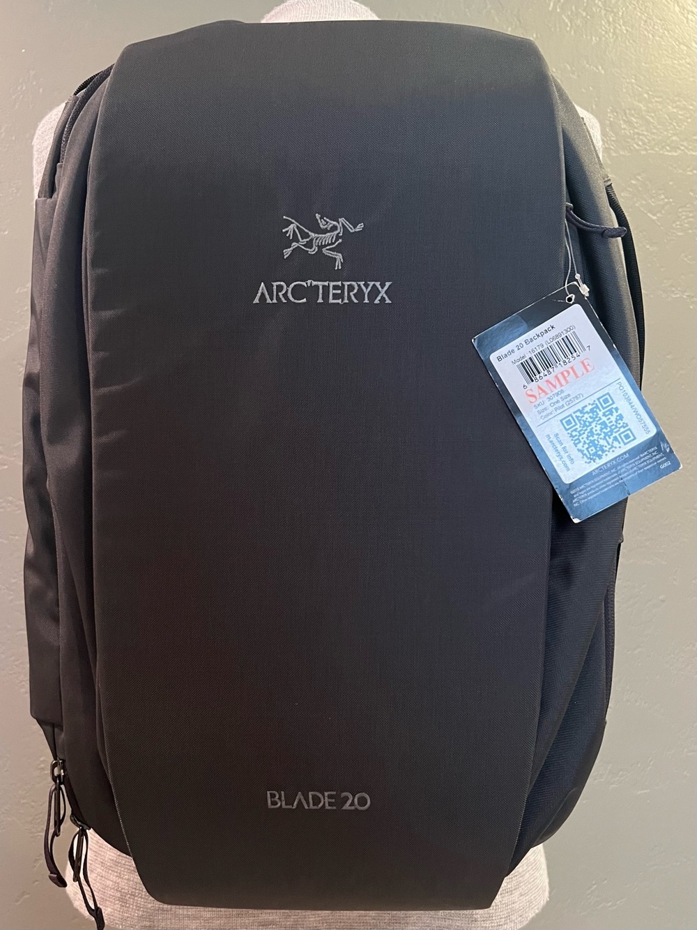 Arc’teryx NWT Blade 20 Backpack Pilot Gray Sample Laptop Travel Commuter Pack